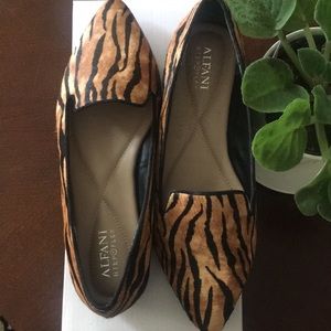 ALFANI Loafers SZ 7M NEW